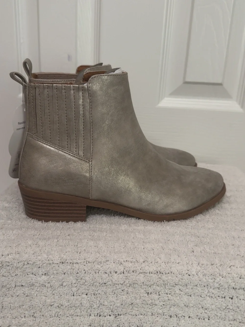 wonder nation Metallic Taupe Chelsea Ankle Boots for Kids